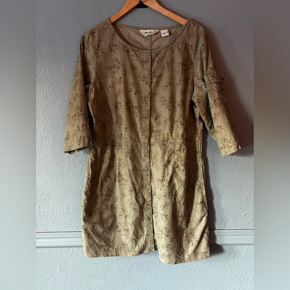 Eddie Bauer | corduroy | floral | tan | snap button | vintage | dress | L
